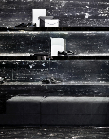 Les Homme . Milan . Italy