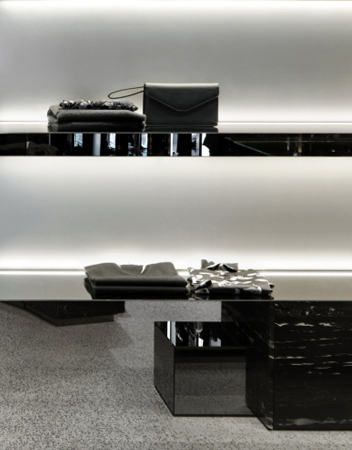 Les Homme . Milan . Italy