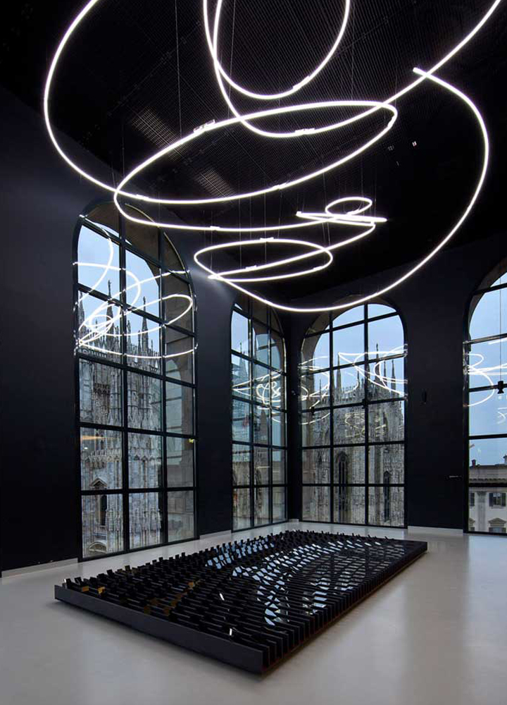 Lucio Fontana . museo del Novecento . Milano