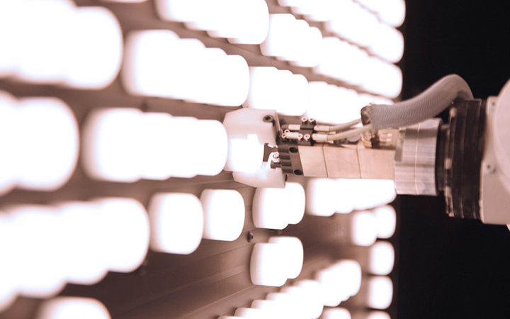 Carlo Ratti . Free Pixel . Artemide