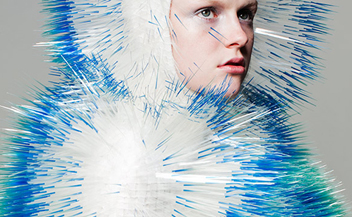 Maiko Takeda . Collection Atmospheric Reentry